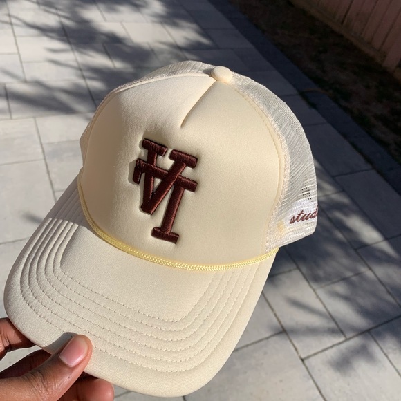 Cream La Trucker Hat - Picture 2 of 3